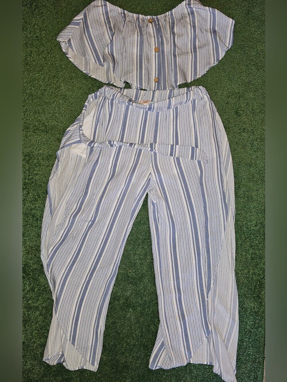 2 Piece Vintage Havana Blue and White Striped Set